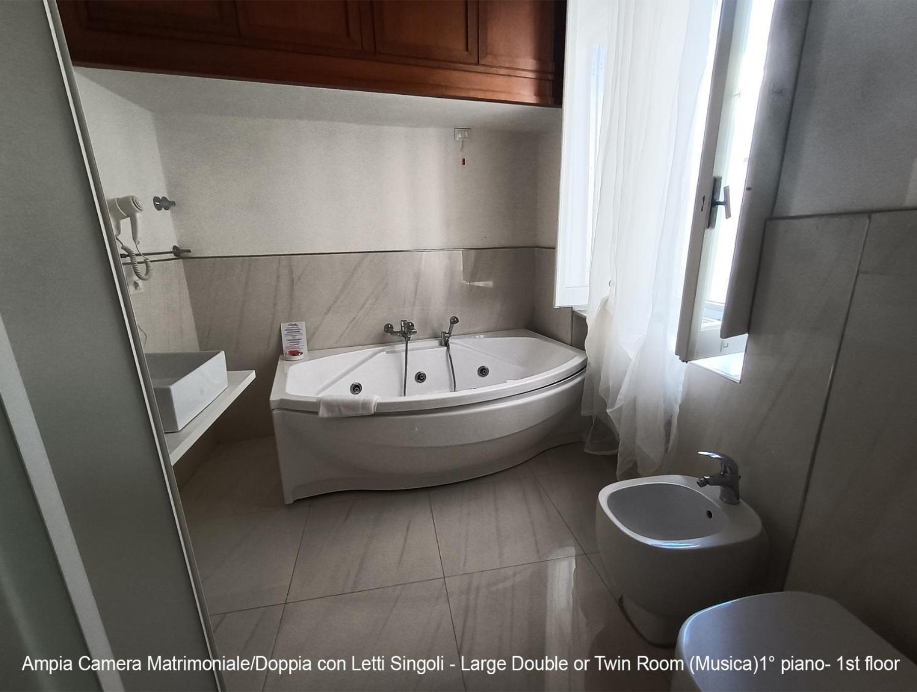 B&B 52Cento Arezzo Eksteriør bilde
